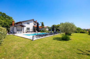 Modern villa Susanj with outdoor pool in Opatija